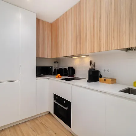 Whome Cozy In The Heart Of Alfama Daire Lisboa