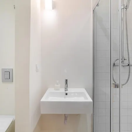 아파트 Whome Cozy In The Heart Of Bica